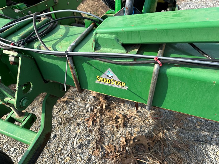 john-deere-1720-image-32