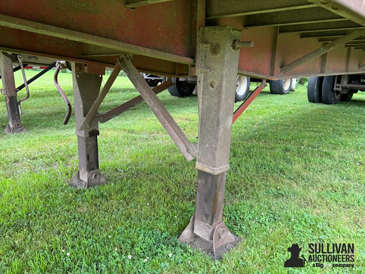 1966-fruehauf-trailer-image-8