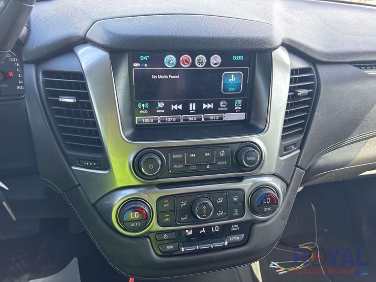 2019-chevrolet-tahoe-image-14