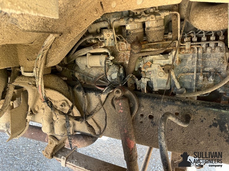 1989-ford-l8000-image-16