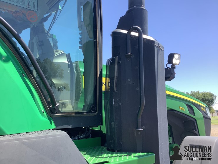2020-john-deere-8rx-370-image-15