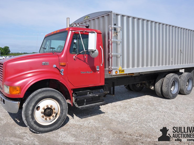 1999-international-4900-image-1