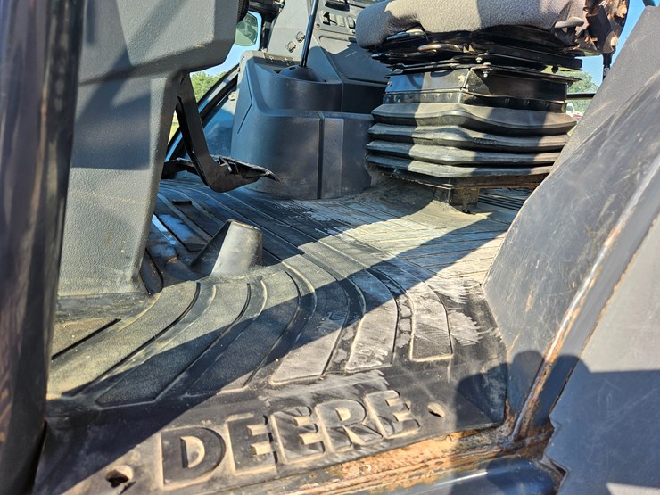 2012-deere-310sk-image-40