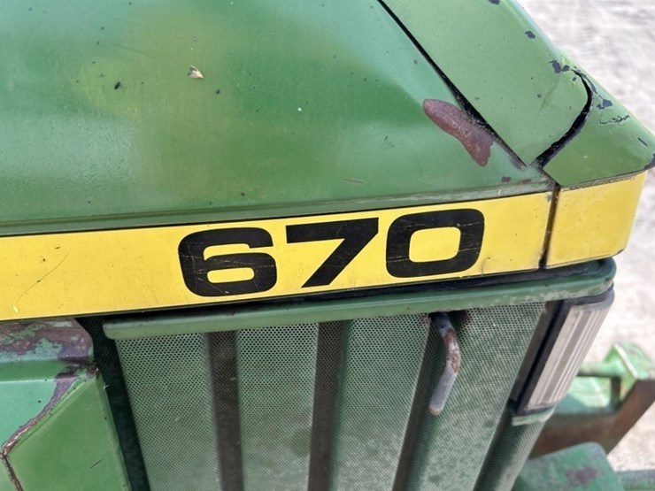 john-deere-670-image-16