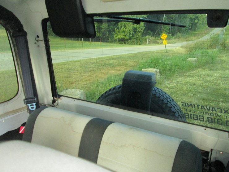 1994-jeep-renegade-image-25