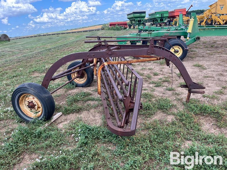 new-holland-55-image-4