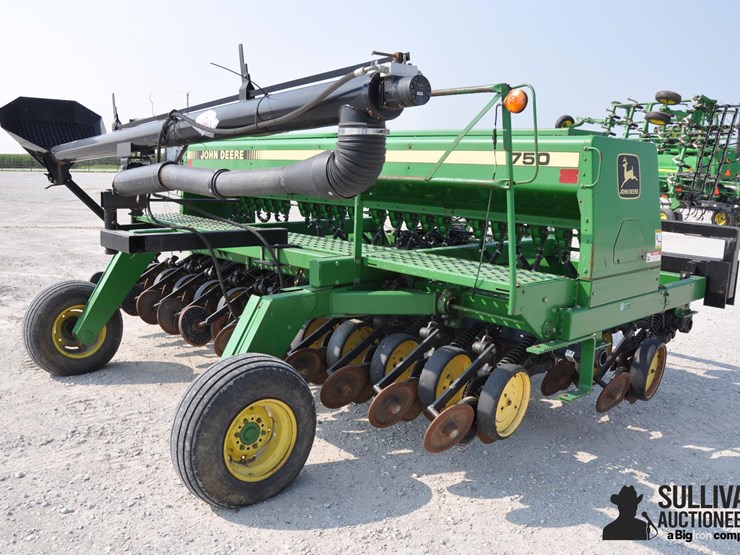 john-deere-750-image-5
