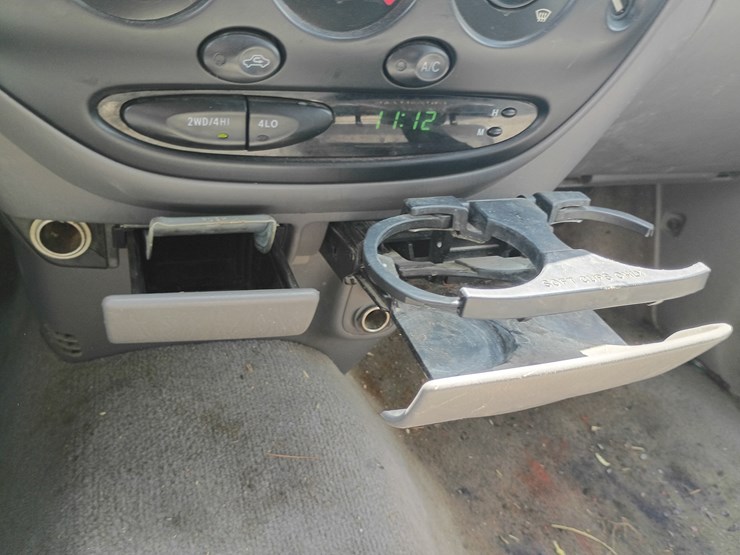 2002-toyota-tundra-image-40
