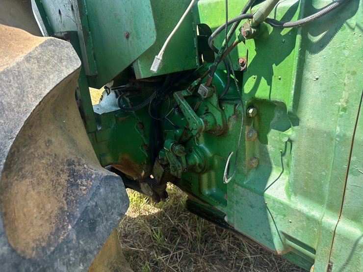 1976-john-deere-8430-image-14