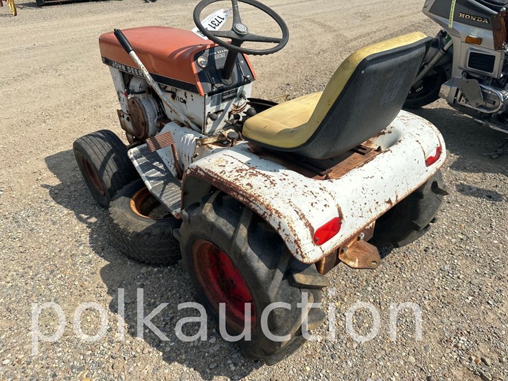 john-deere-110-image-4