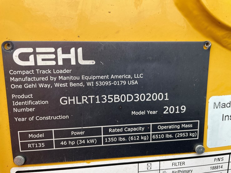 2019-gehl-135-image-41