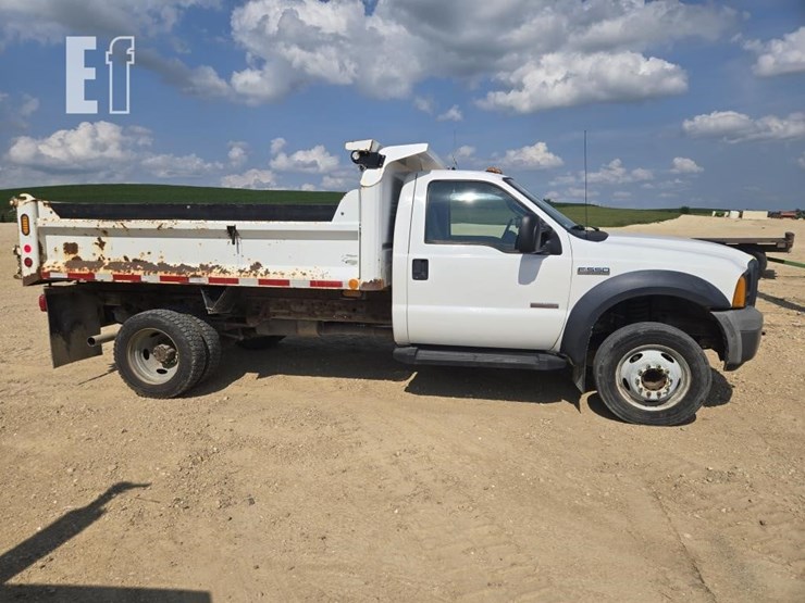 2006-ford-f550-image-20
