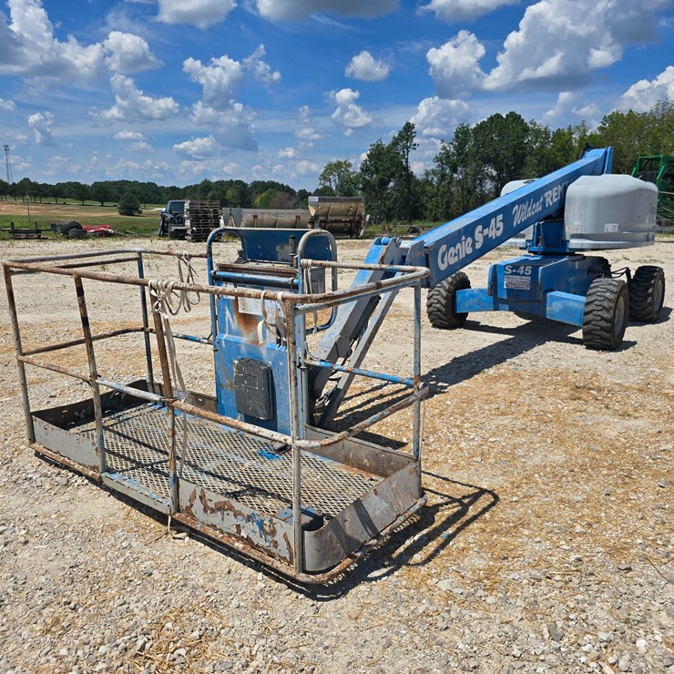 2000 GENIE S45