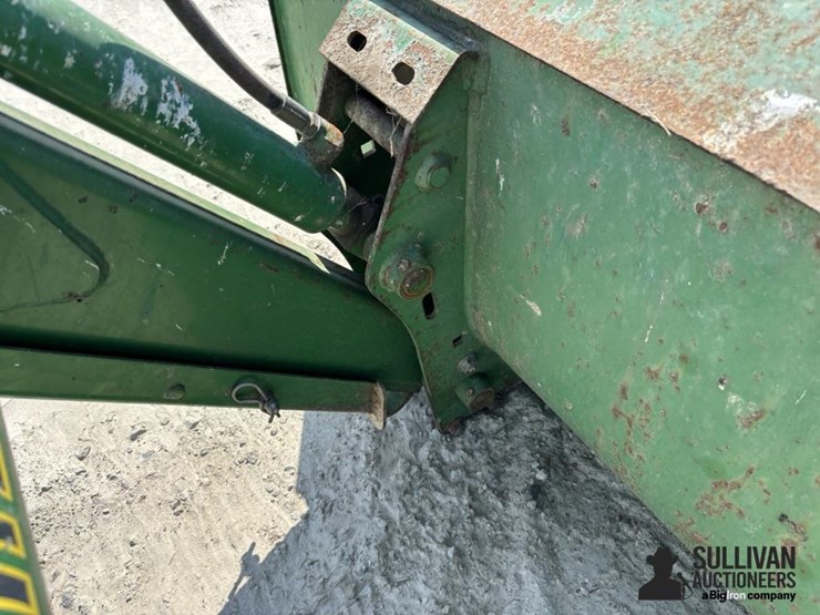 john-deere-720-image-5