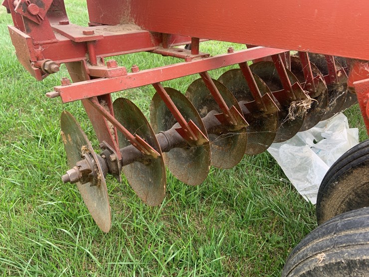 22’-ih-480-wing-fold-disc-image-9