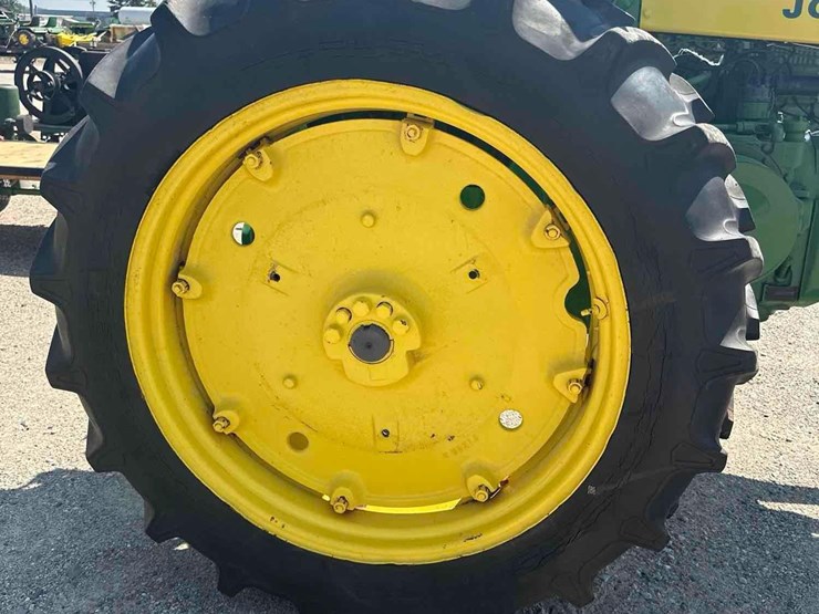 john-deere-730-image-23