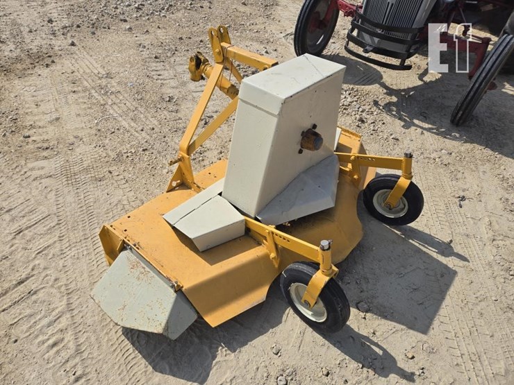 ford-8n-image-16