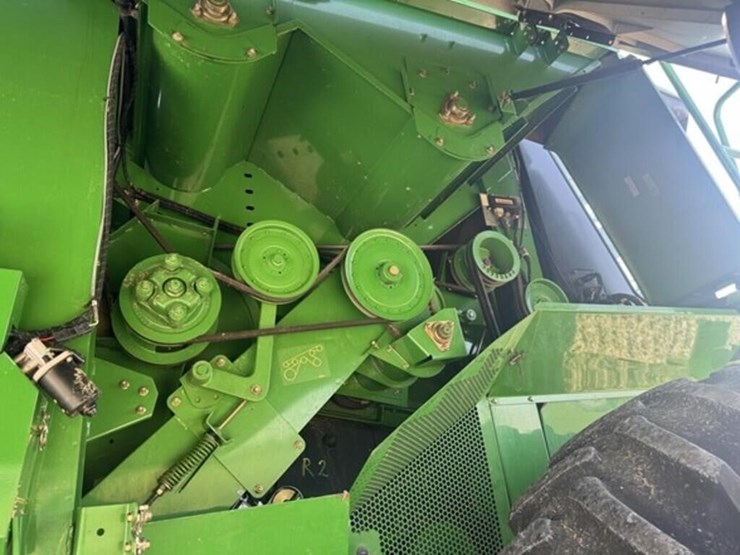 2007-john-deere-9760-sts-image-36