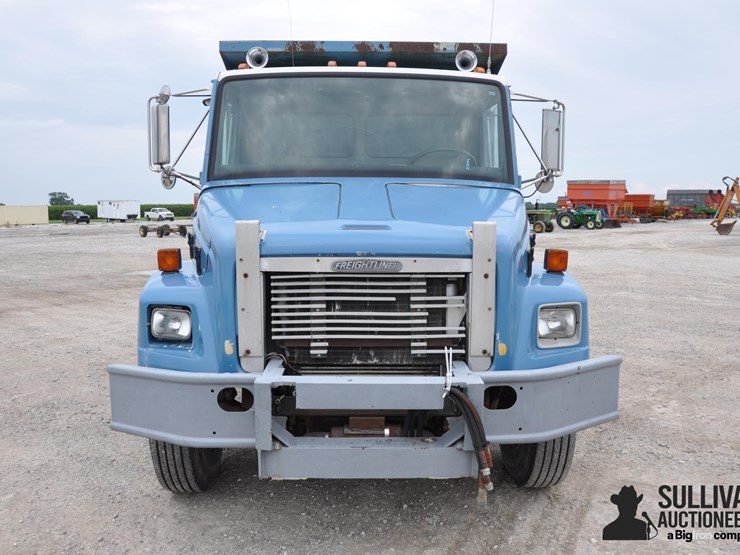 1994-freightliner-fl70-image-2