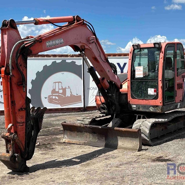 KUBOTA KX080-3