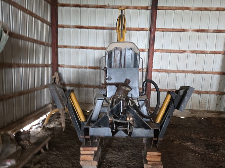 kelley-b70-3pt-backhoe-image-2
