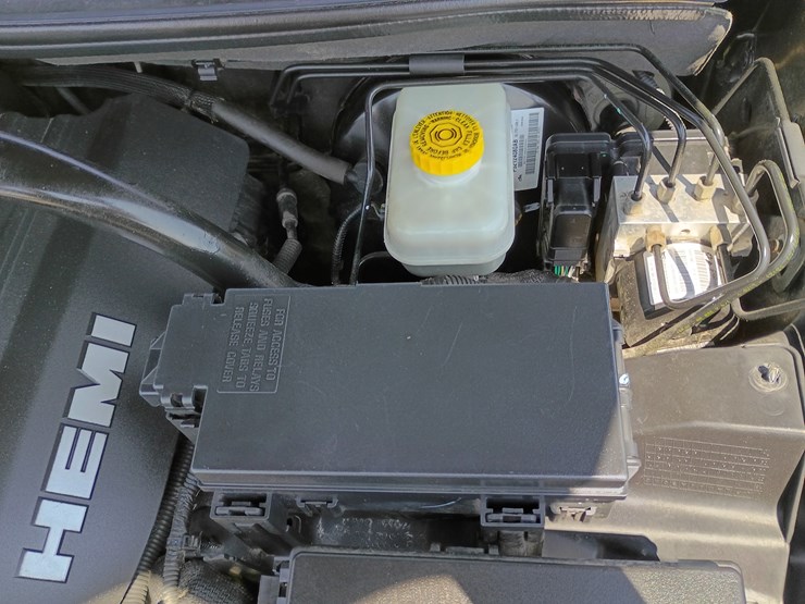 2010-jeep-grand-cherokee-image-99