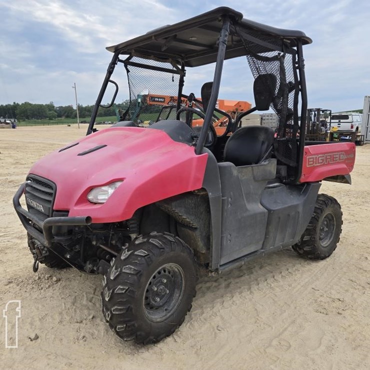 2009 HONDA BIG RED