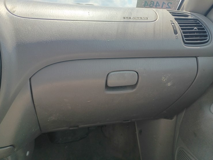 2002-toyota-tundra-image-32