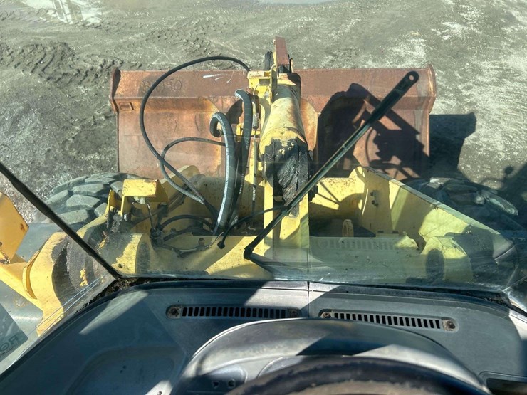komatsu-wa250-image-13