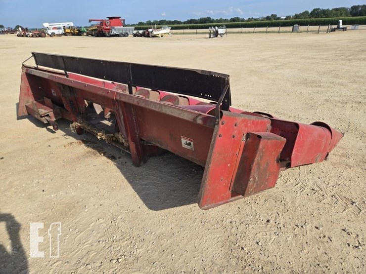 case-ih-1063-image-6