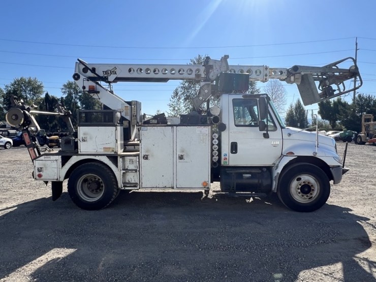 2003-international-durastar-4400-image-3