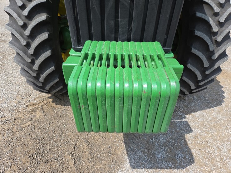 john-deere-8310-image-11