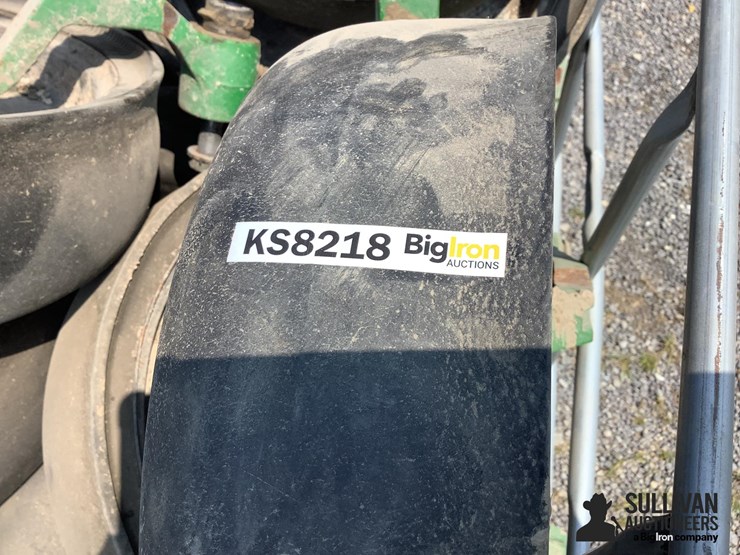 john-deere-1790-image-17