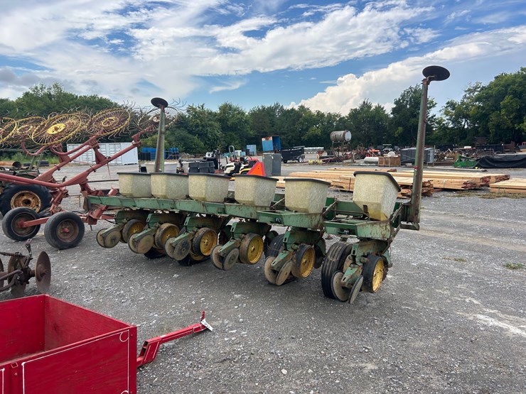 john-deere-7000-image-4