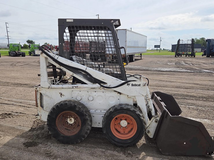bobcat-m610-image-4