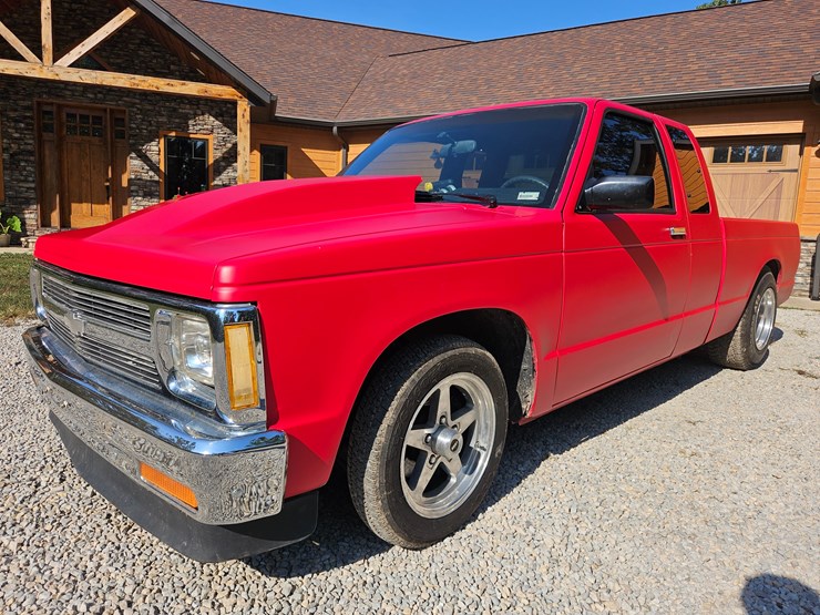 1984-chevrolet-s10-image-1
