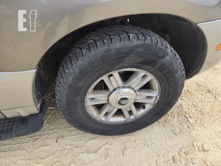 2002-mercury-mountaineer-image-13