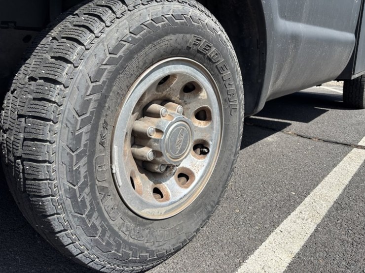 2001-ford-f350-xl-image-9