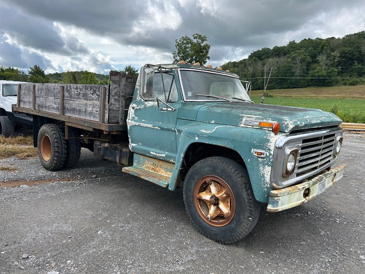 ford-700-image-1