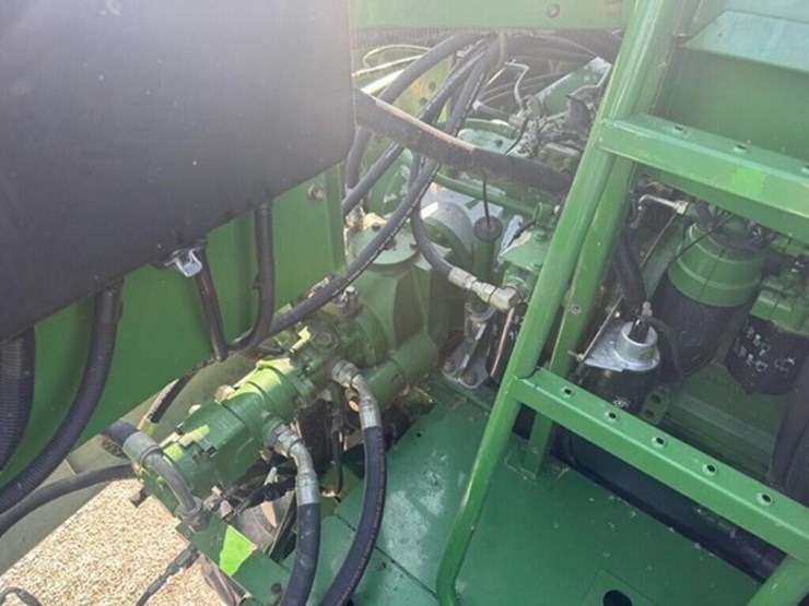 2007-john-deere-9760-sts-image-32