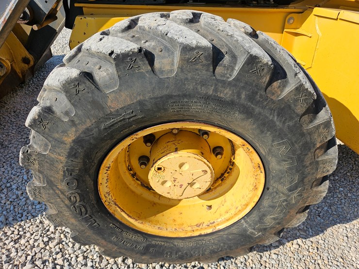 2012-deere-310sk-image-101