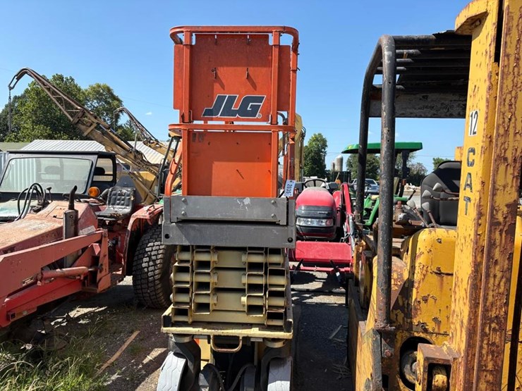 jlg-2630es-image-3