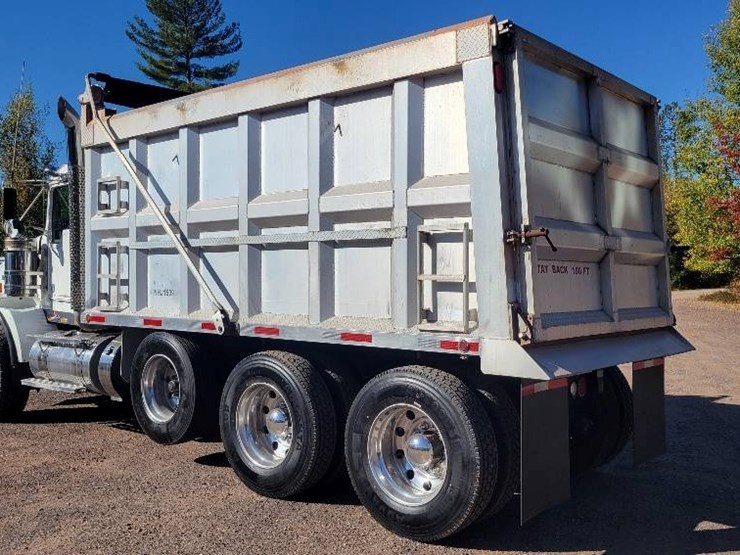 2017-kenworth-t800-image-5