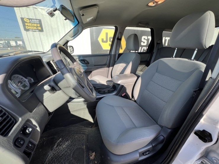 2007-ford-escape-image-22