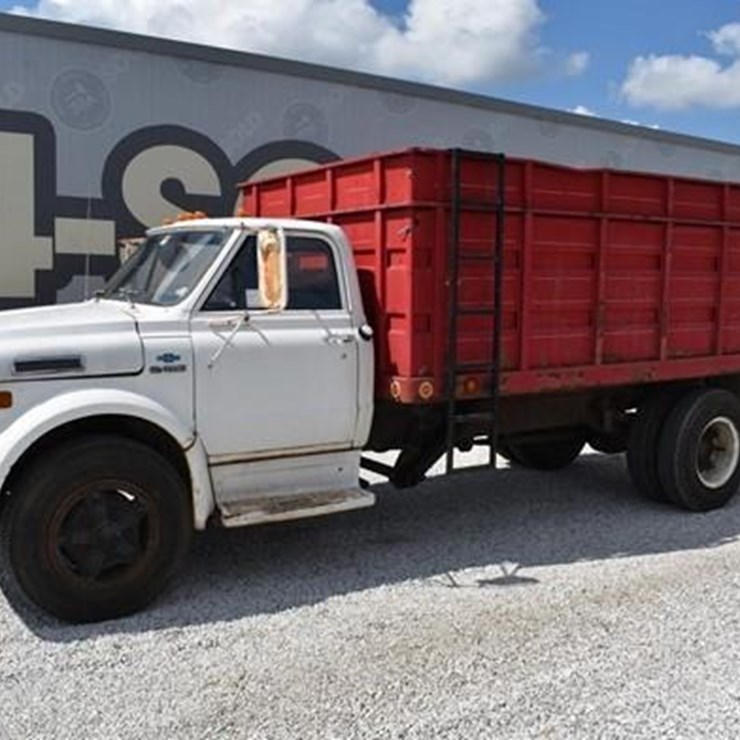 1972 CHEVROLET C60