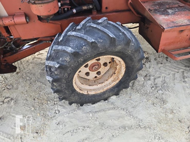 1985-ditch-witch-3210-image-5