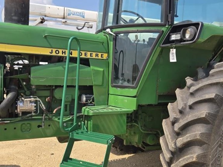 john-deere-4630-image-8