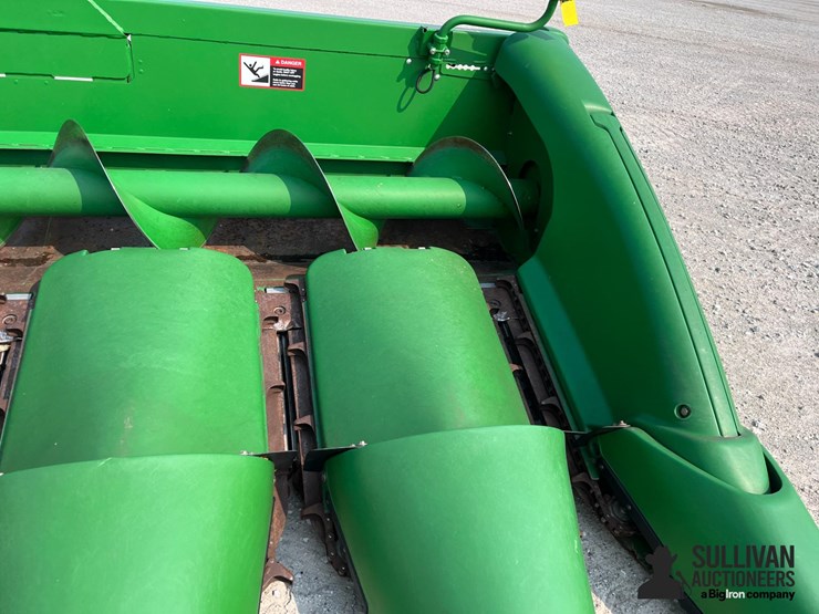 2008-john-deere-608c-image-16