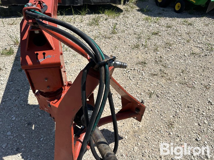 hesston-1340-image-13