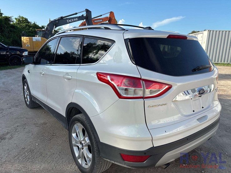 2014-ford-escape-image-4